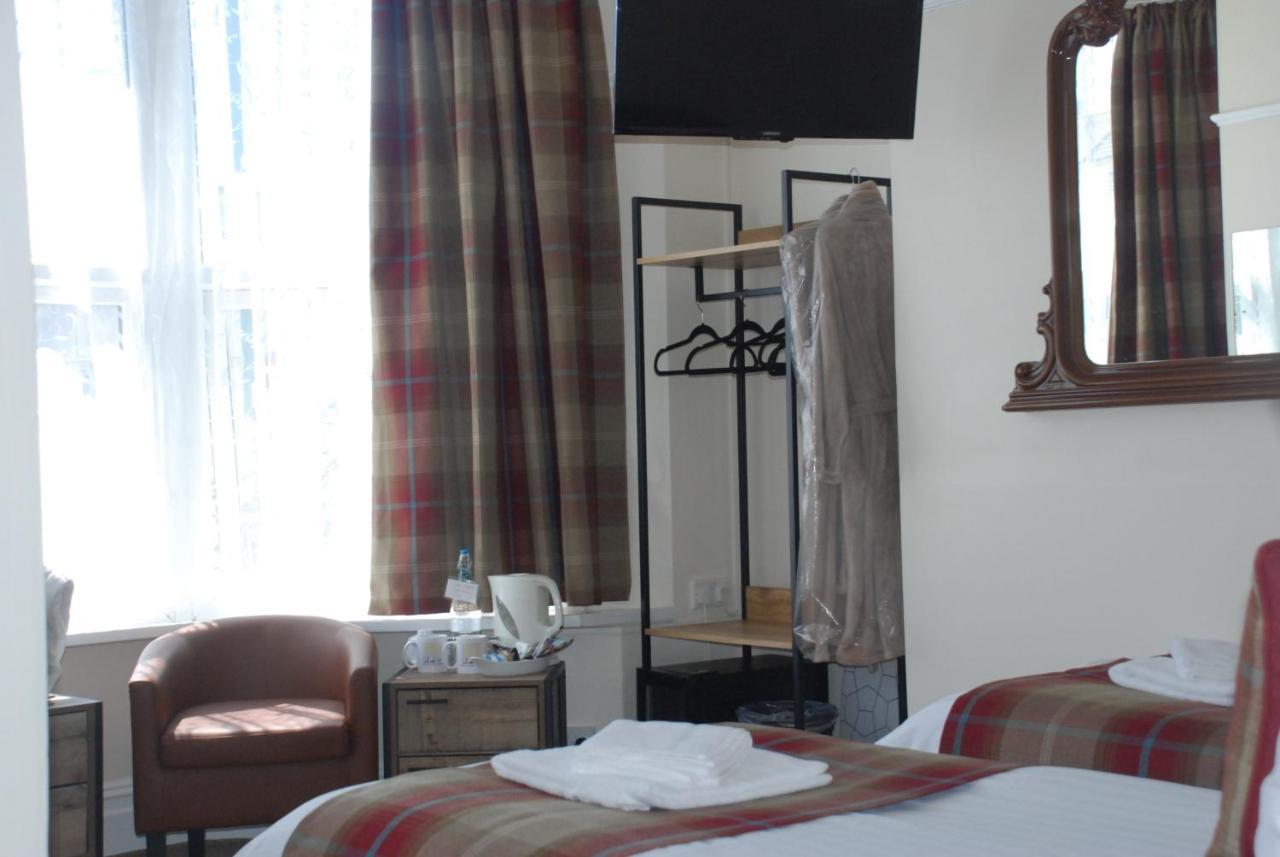 Trevali Guest House Богнор-Риджис Екстер'єр фото