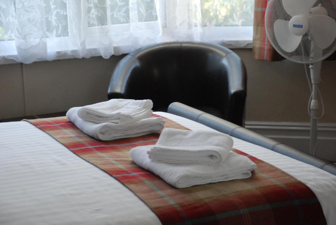 Trevali Guest House Богнор-Риджис Екстер'єр фото